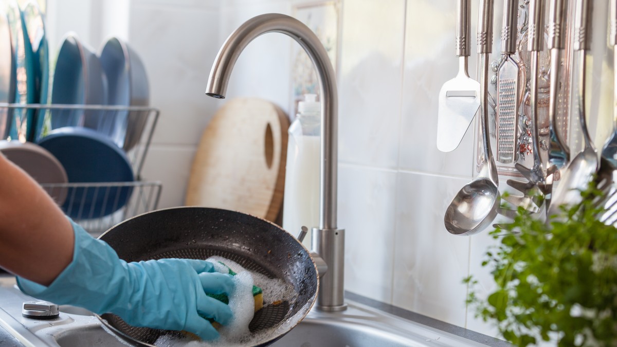 Kuhinjski pribor može da bude izvor bolesti ako se pravilno ne održava ili ne zameni na vreme