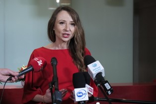 Ministra Dziemianowicz-Bąk na spotkaniu z OPZZ:  Będę pracować, by poprawić los polskich pracownic i pracowników