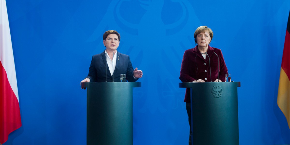 Kanclerz Niemiec Angela Merkel i premier Beata Szydło podczas spotkania w Berlinie, w lutym 2016 roku