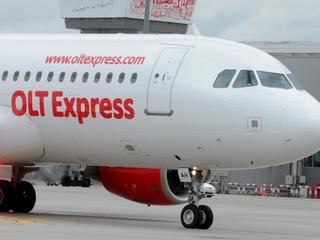 samolot OLT Express