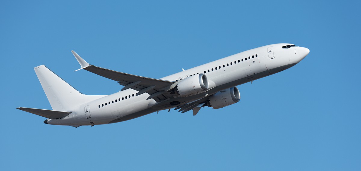 Brytyjskie loty krajowe na równi pochyłej. Liczba połączeń spadła o połowę w ciągu dwóch dekad