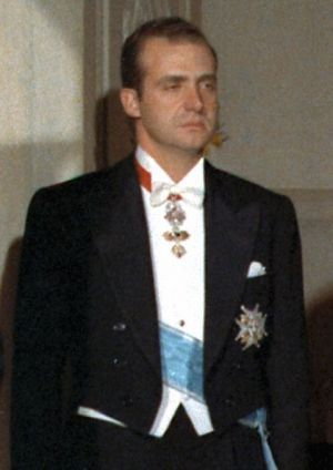 Juan Carlos Burbon jeszcze jako królewicz hiszpański, 1971 rok (domena publiczna).