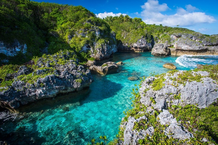 Popularno mesto za kupanje na istoimenom ostrvu - Niue