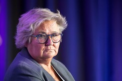 Prof. Magdalena Środa uderza w znanego aktora. Poszło o atak na Kościół