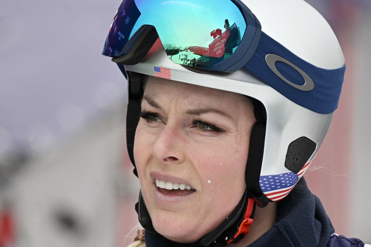 Lindsey Vonn nie jest w stanie ustać na nogach. Leży nieruchomo na szpitalnym łóżku