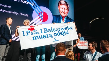 "I PiS, i Balcerowicz muszą odejść". Aktywiści przerwali wykład Leszka Balcerowicza