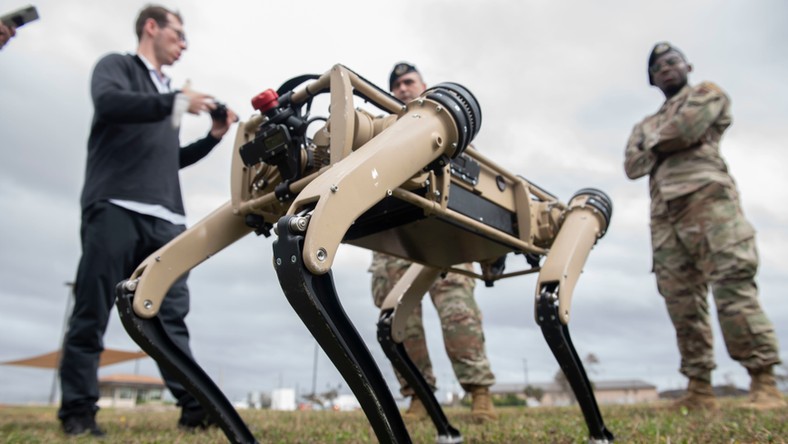 Psy-roboty w służbie US Army