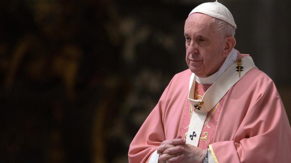 Ferenc pápa csökkenti a bíborosok és papok fizetését / Fotó: Northfoto