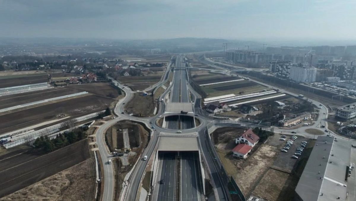 Od trzech miesięcy kierowcy jeżdżą północną obwodnicą Krakowa