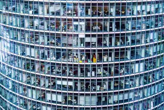 W kolejce po własne biuro. Coraz trudniej o powierzchnię do pracy od ręki