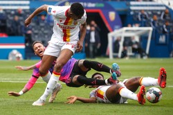 Lille nie zwalnia tempa, Paris Saint-Germain goni lidera