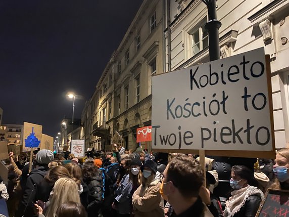 Protesty przeciwko zakazowi aborcji po raz kolejny odbyły się w całej Polsce