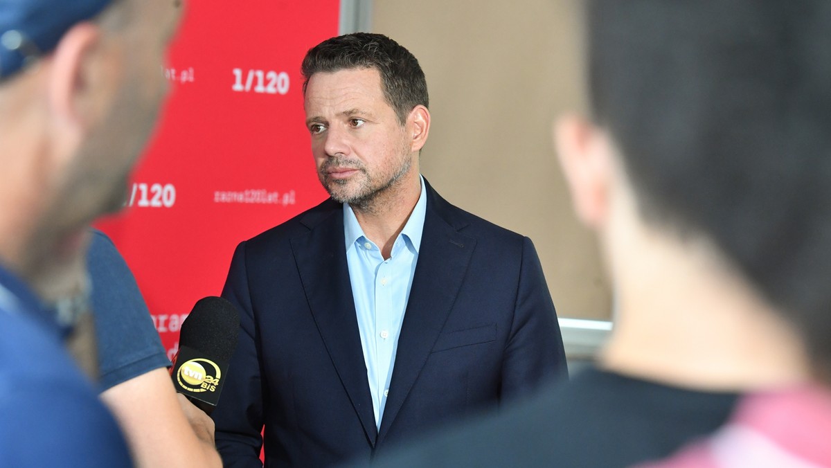 Rafał Trzaskowski został przesłuchany. Prokuratura potwierdza