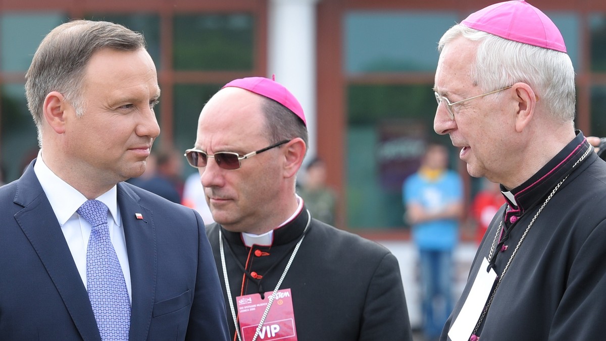 Prezydent Andrzej Duda, prymas Polski abp Wojciech Polak oraz abp Stanisław Gądecki