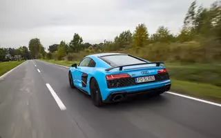 Test Audi R8 V10 Performance