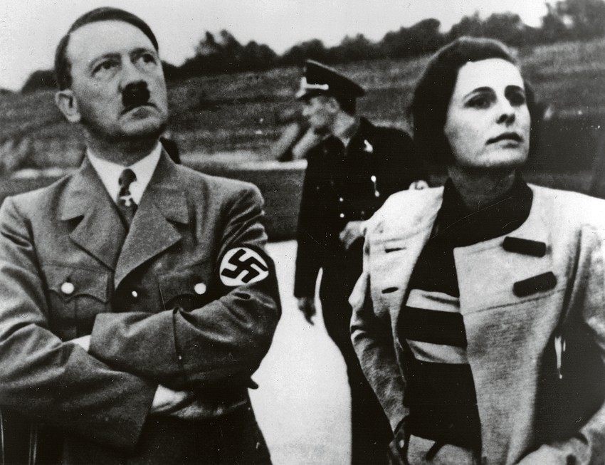 Adolf Hitler i Leni Rifenštal na snimanju "Trijumfa volje"