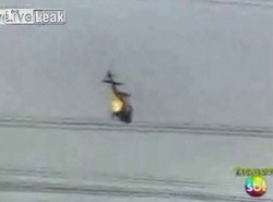 Zobacz brazylijski helikopter w ogniu