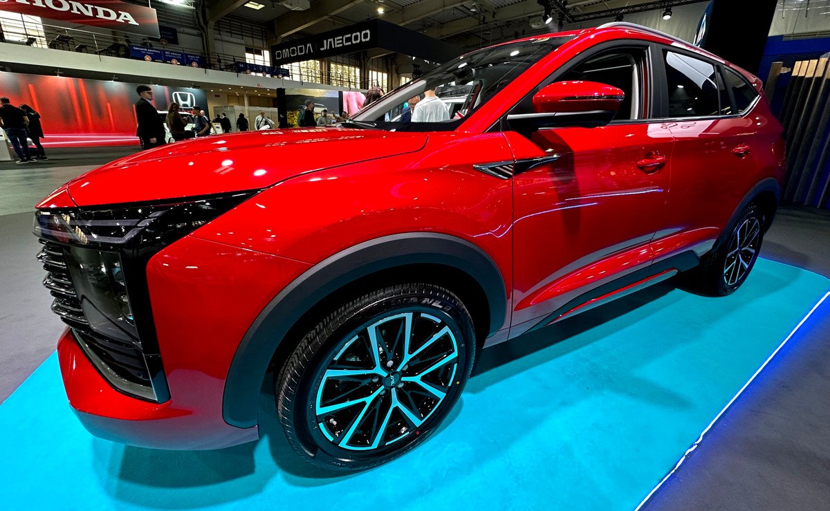 JAC JS8 Pro to rodzinny SUV w rozsądnej cenie
