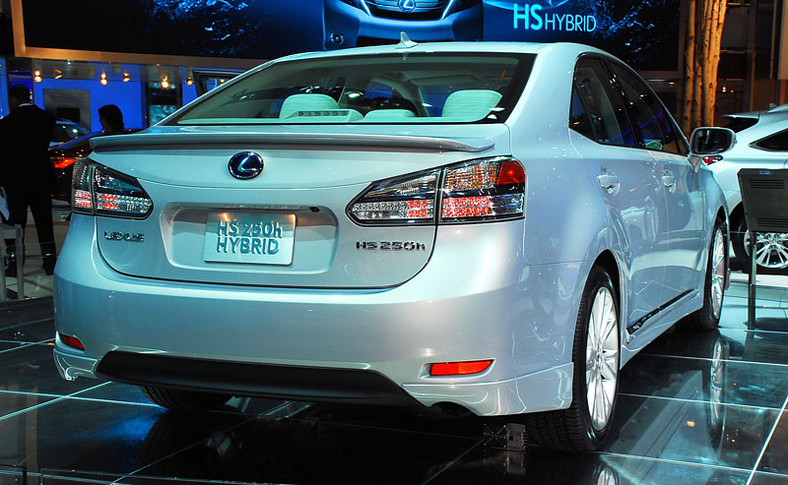 Detroit 2009: Lexus HS 250h – hybrydowy sedan dla Japonii i USA