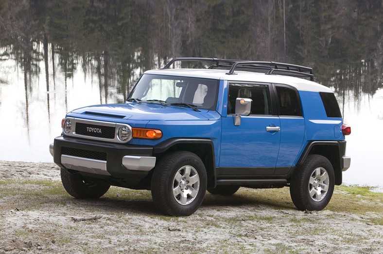 Toyota FJ Cruiser: zmodernizowany silnik dla modelu w stylu retro