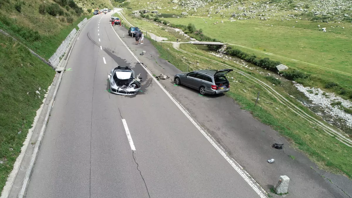 Wypadek Bugatti i Porsche