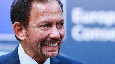 W Brunei homoseksualny seks i cudzołóstwo będą karane śmiercią przez ukamienowanie