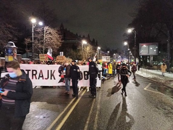 Kraków - Protesty przeciwko decyzji TK 