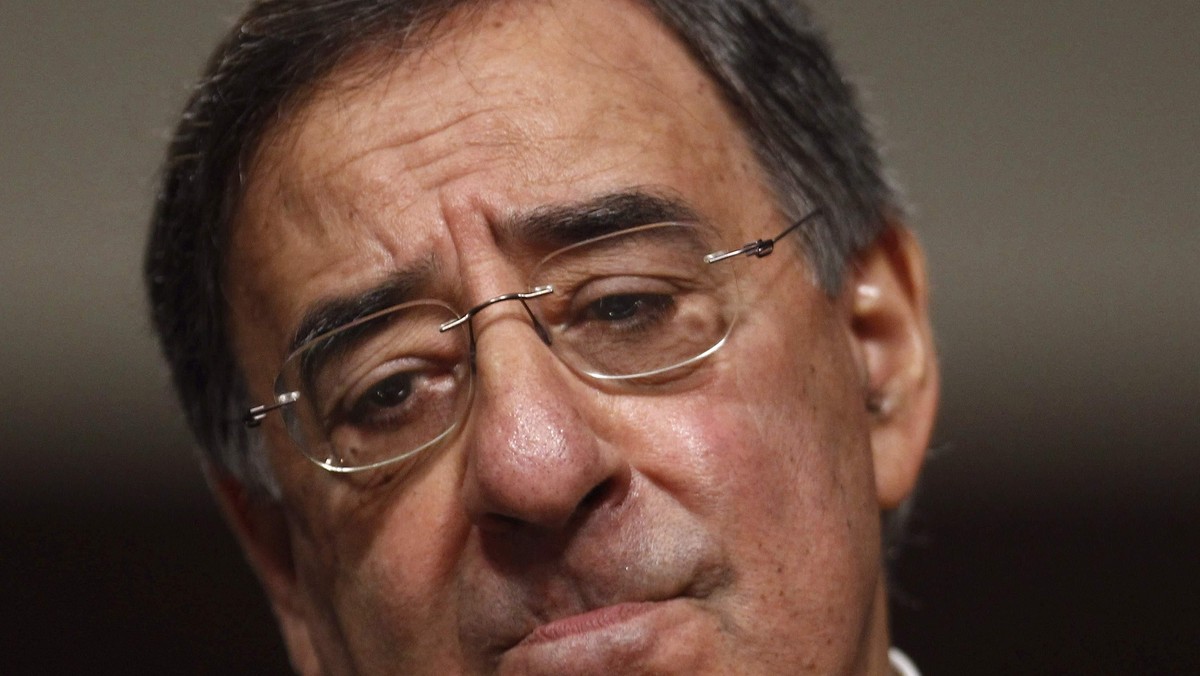 Nowy minister obrony USA Leon Panetta przybył w sobotę z niezapowiedzianą wizytą do Afganistanu, gdzie oświadczył, że strategiczne pokonanie Al-Kaidy jest w zasięgu ręki, jeśli USA uda się schwytać bądź zabić 20 jej przywódców pozostających na wolności.