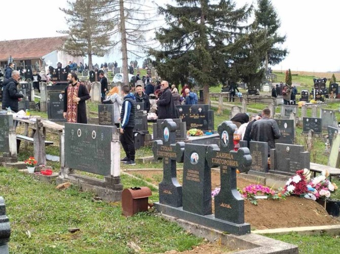 Sutra su Velike zadušnice, a ove običaje obavezno ispoštujte