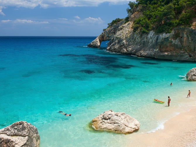 Cala Goloritze na Sardiniji: Najlepša plaža sveta 2025. oduzima dah prirodnom lepotom