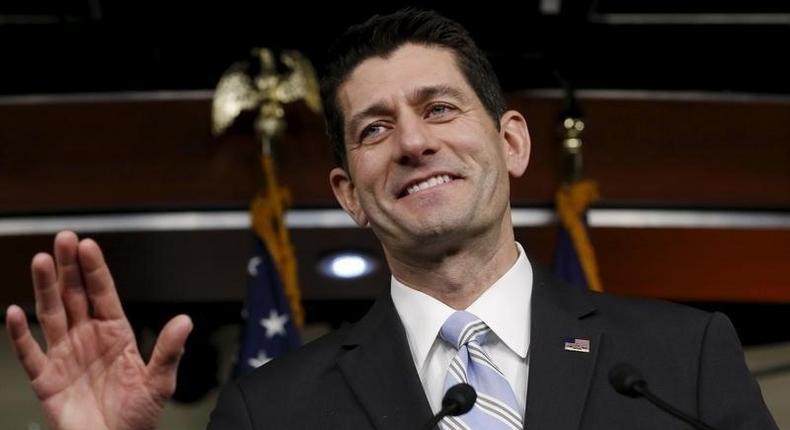 Trump makes overture to Ryan, while Republicans wrestle with party's future