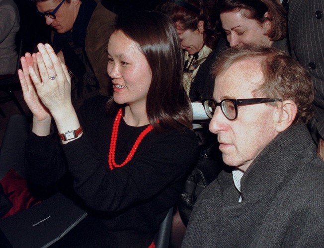 Soon Yi jest o 35 lat młodsza od męża, Woody'ego Allena