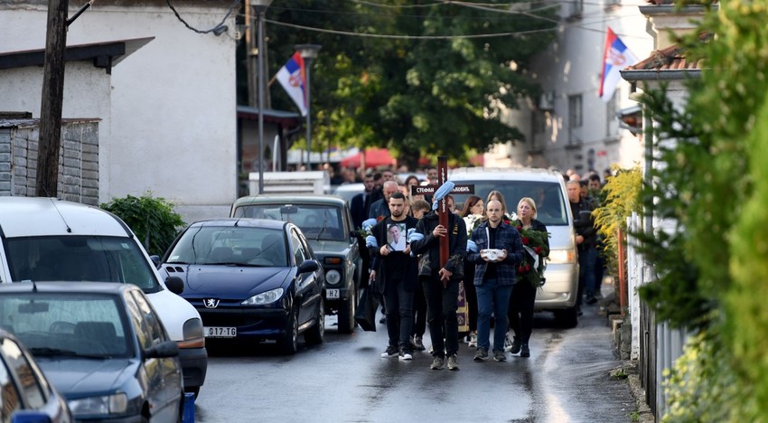 Ispraćaj Stefana Nedeljkovića u Zvečanu