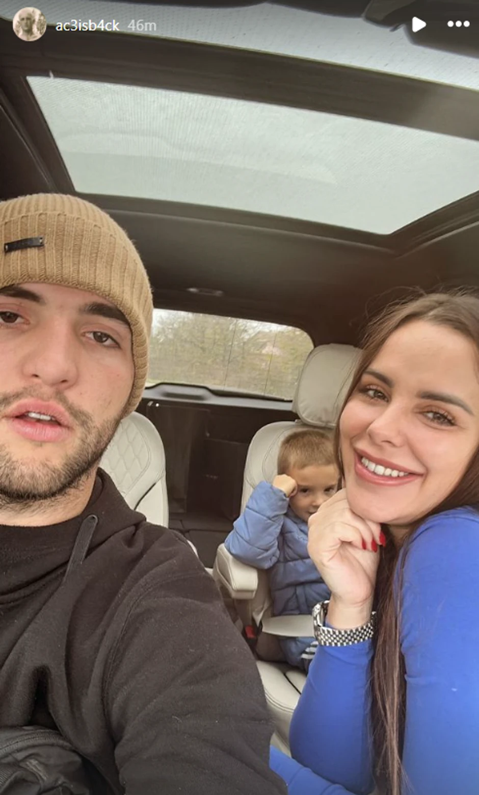 Veljko Ražnatović sa ženom i sinom