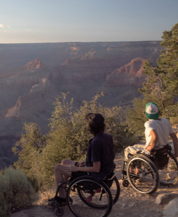 Podróż Roku: Michał Woroch i Maciej Kamiński - WHEELCHAIR TRIP – Wyprawa na podwójnych czterech kołach