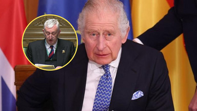 Brytyjski parlament komentuje chorobę króla Karola III. Przewodniczący przerwał obrady