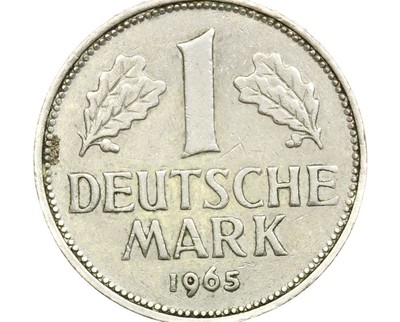 Coraz więcej Niemców chce powrotu do marki