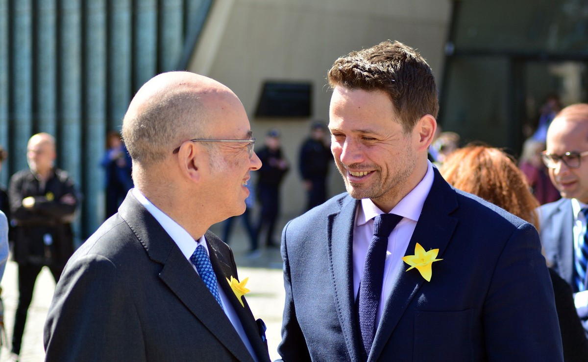 Trzaskowski ocenił też, że samorządy dostają za małe subwencje od państwa na edukację, a większe pieniądze na ten cel rząd "uznaniowo" kieruje do tych samorządów, gdzie wyborcy głosują na PiS.