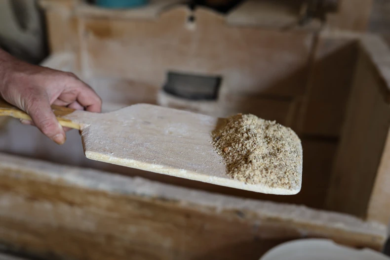 Bašno prodaje tržnim centrima i pekarama 