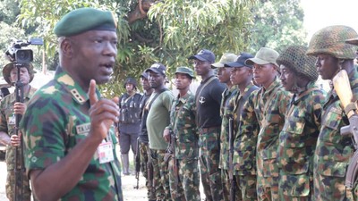 The Chief of Army Staff, Lt.-Gen. Taoreed Lagbaja addressing troops at Forward Operation Base (FOB) Erena in Shiroro Local Government Area of Niger state on Wednesday (16/8/23). [NAN]