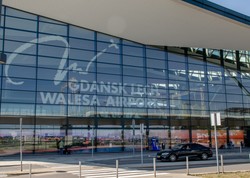 Chaos na lotnisku w Gdańsku. Loty mocno opóźnione
