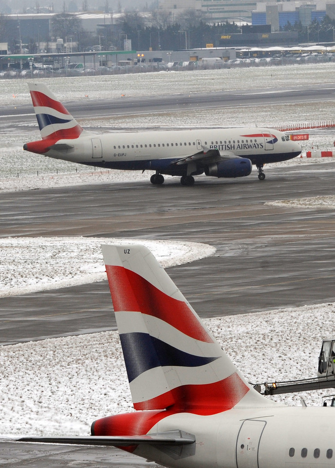 Chaos na brytyjskich lotniskach