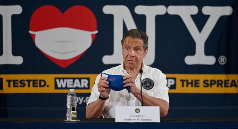 new york andrew cuomo masks coronavirus pandemic