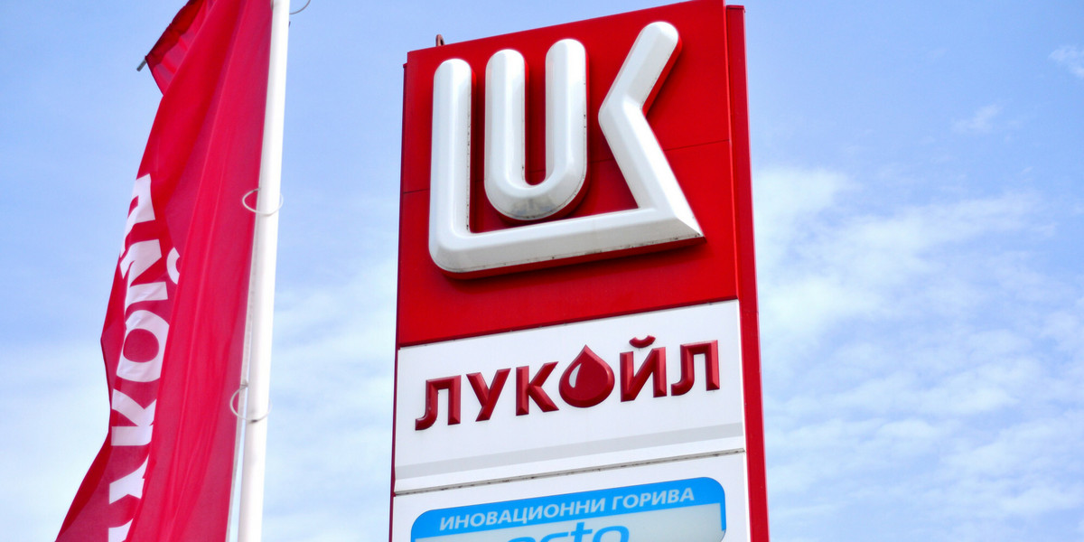 Stacja paliw rosyjskiego koncernu naftowego Łukoil w Bułgarii. 