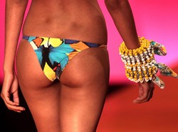 Uff, jak gorąco… Seksowna moda na lato na brazylijskim wybiegu