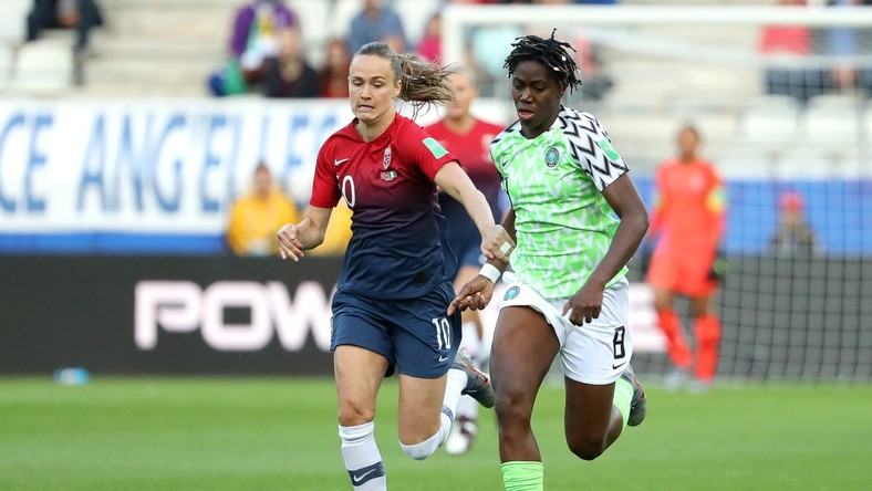 Caroline Graham and Hansen and Asisat Oshoala (Getty Images)