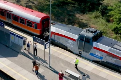 Pierwsza lokomotywa Orlenu na wodór. Jest filmik o tym, jak sobie poradziła na torach