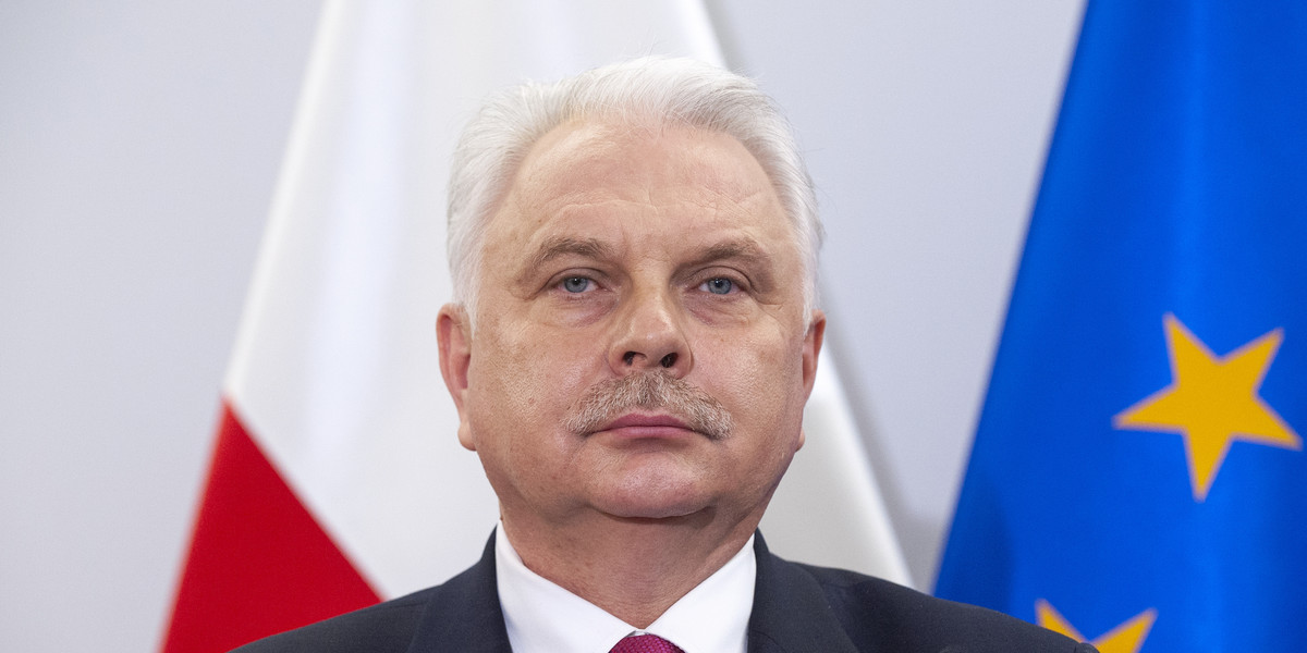 Wiceminister zdrowia Waldemar Kraska zdradził czy rząd planuje wprowadzanie restrykcji covidowych jesienią. 