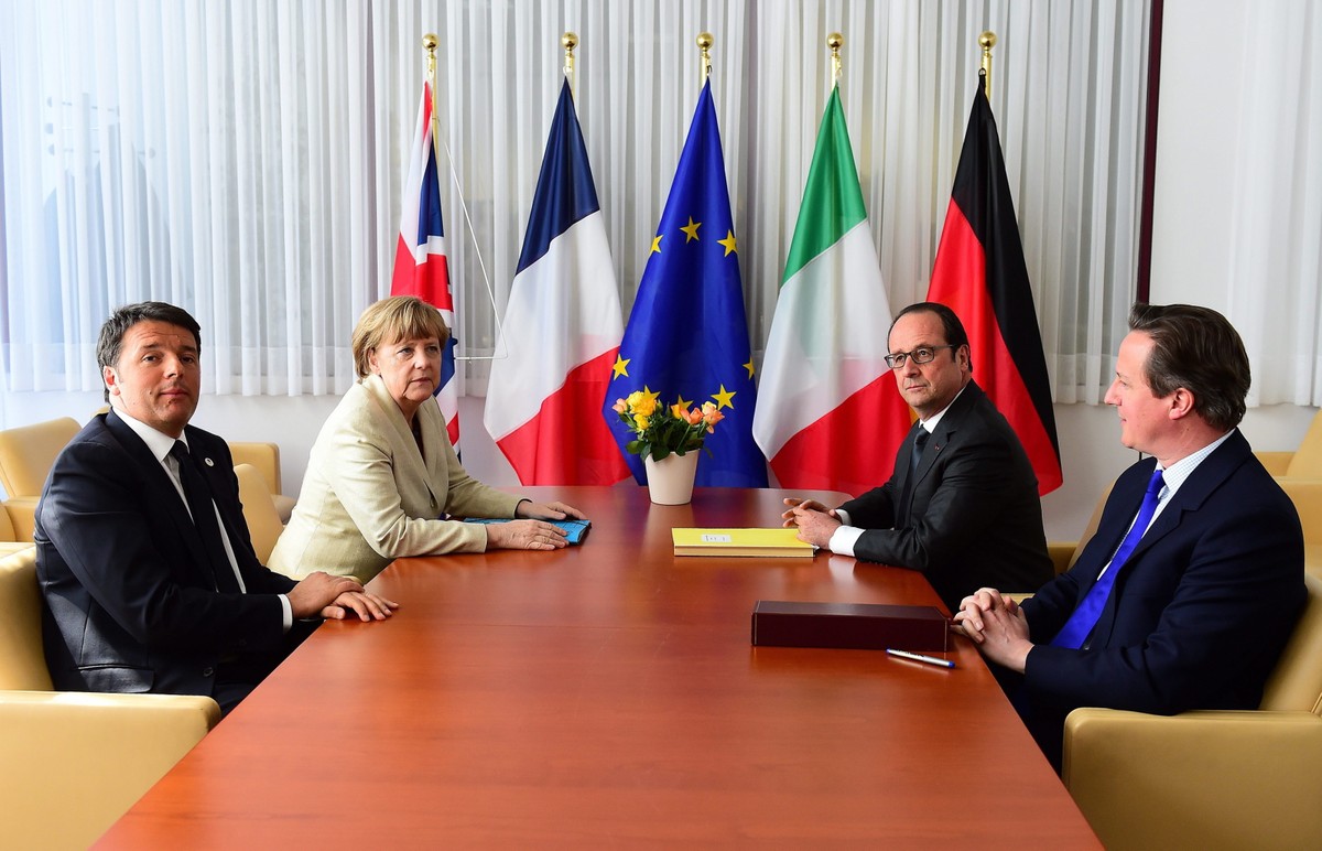 Europejscy przywódcy rozmawiają o możliwościach rozwiązania problemu z napływem imigrantów z Afryki
