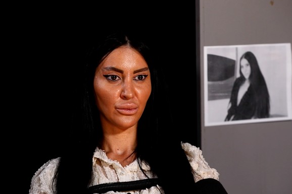 "MILICA VELIČKOVIĆ JE TRAŽILA TERZI 15.000 EVRA DA VIDI DETE" Slađa Pošrelina na Blic poligrafu otkrila ko finasira Maju i Staniju (VIDEO)